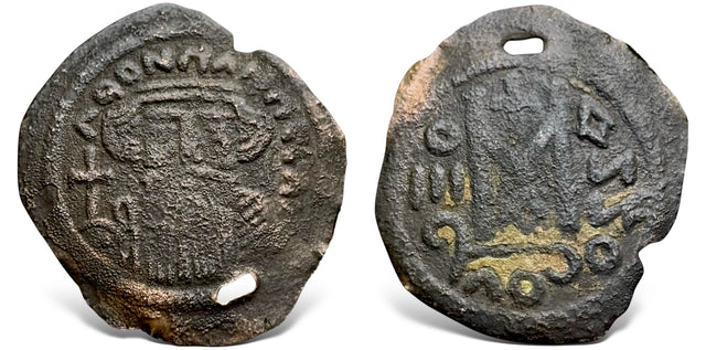Islamic, Arab Sasanian, Byzantine style, Anonymous, (Circa70-90 AH / 690-710 AD) AE Pashiz. Very Rare