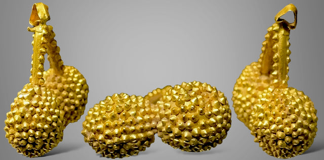 Central Asia. Silk Road Region possibly Bactrian, Granulated gold pendant. Beautiful & Delicate piece of history