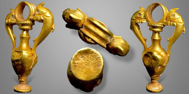 Central Asia. Silk Road Region possibly Bactrian Hellenistic Amphora gold pendant.