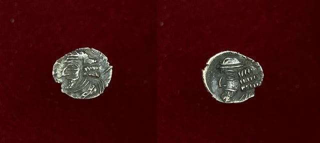 Kings of Persis, Pakor II. 1st century AD. AR Obol.